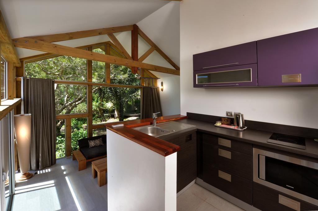 Betikure Parc Lodge Bourail Phòng bức ảnh